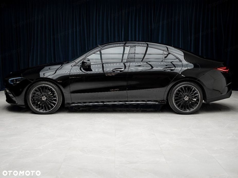Mercedes-Benz CLA 220 d 4-Matic AMG Line 8G-DCT - 3
