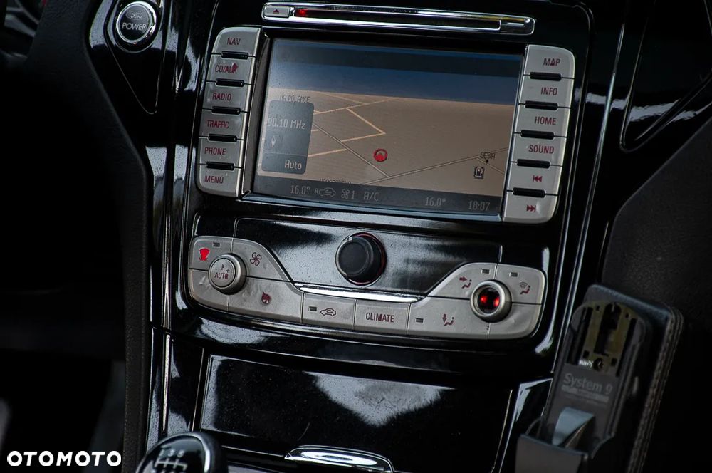 Ford Mondeo SW - 20