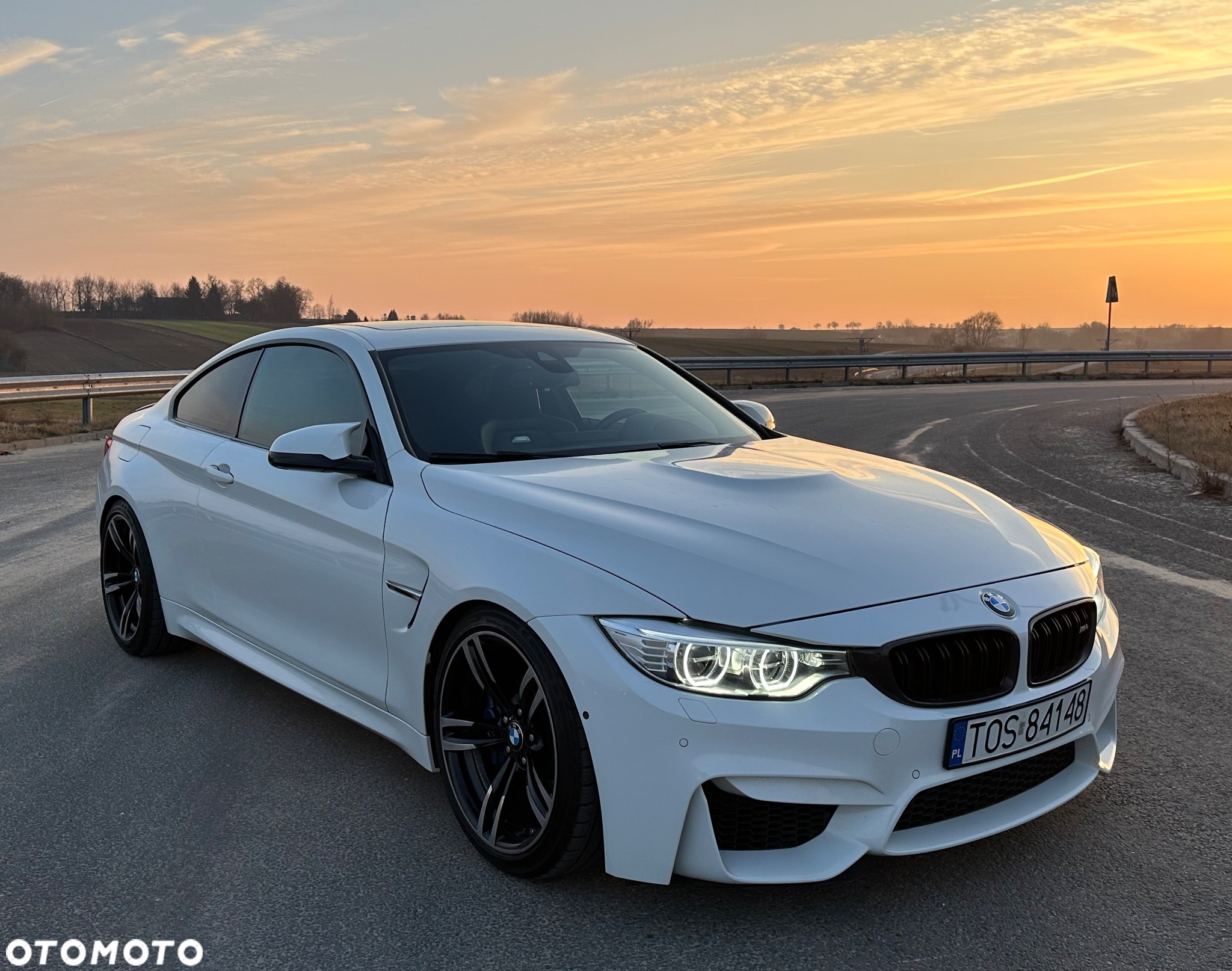 BMW M4 DKG - 3
