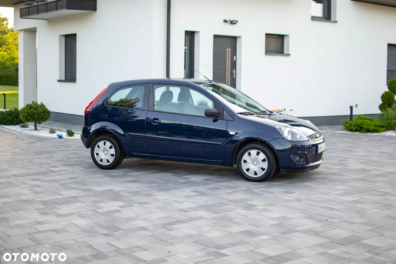 Ford Fiesta - 10