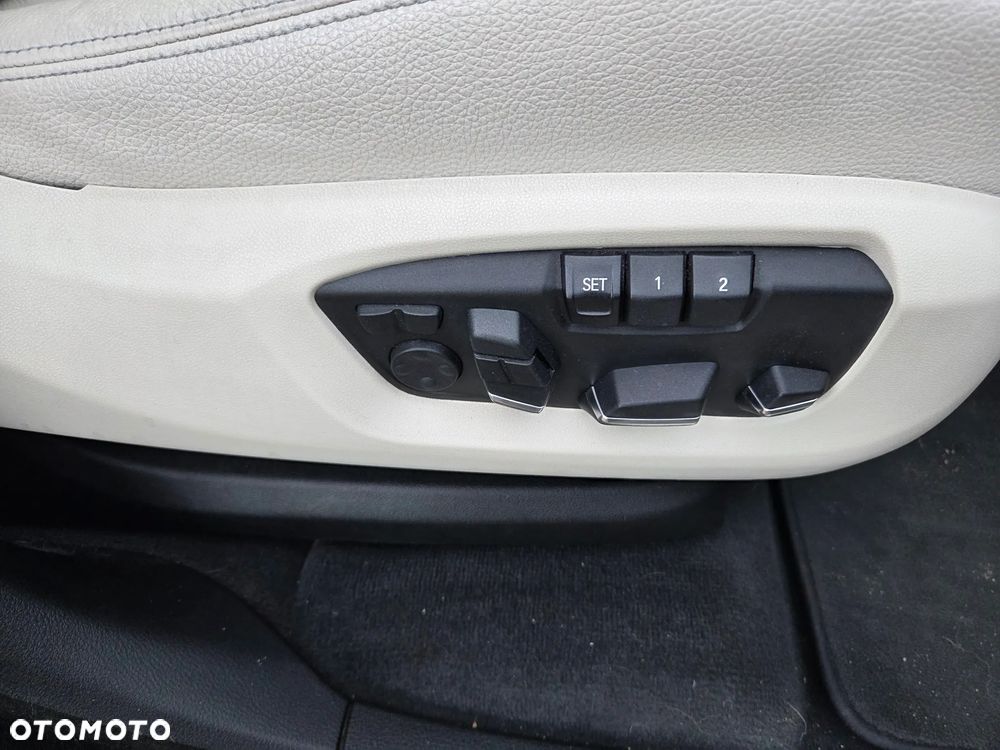 BMW X5 xDrive25d - 25