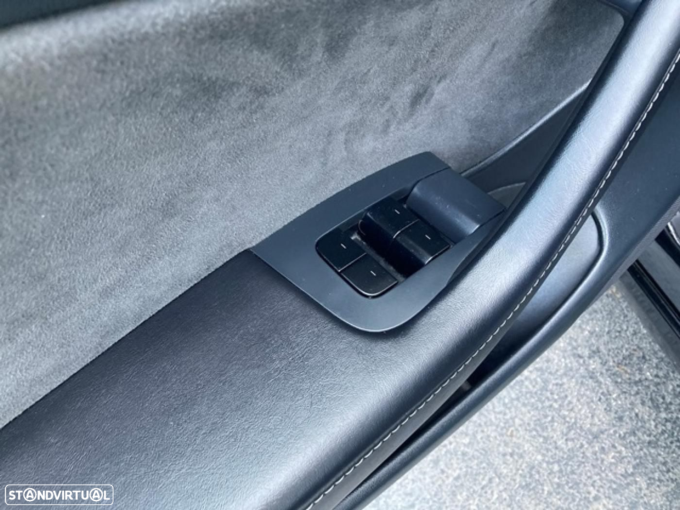 Tesla Model 3 Long Range AWD Dual Motor - 29