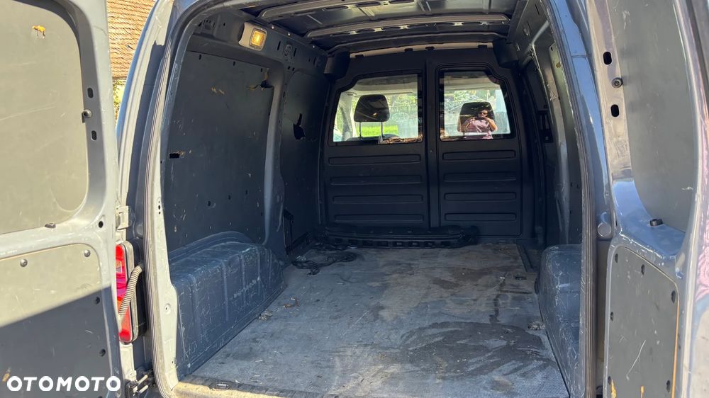 Volkswagen CADDY - 17