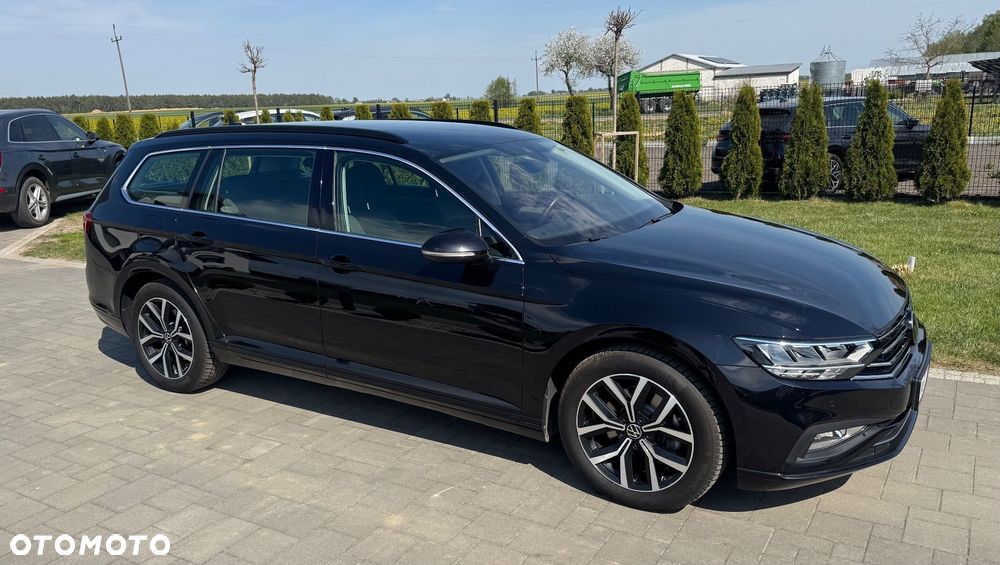 Volkswagen Passat - 5