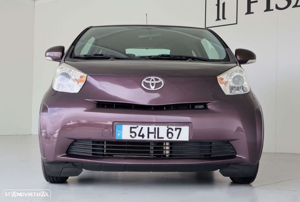 Toyota iQ 1.0 VVT-i Essential - 2