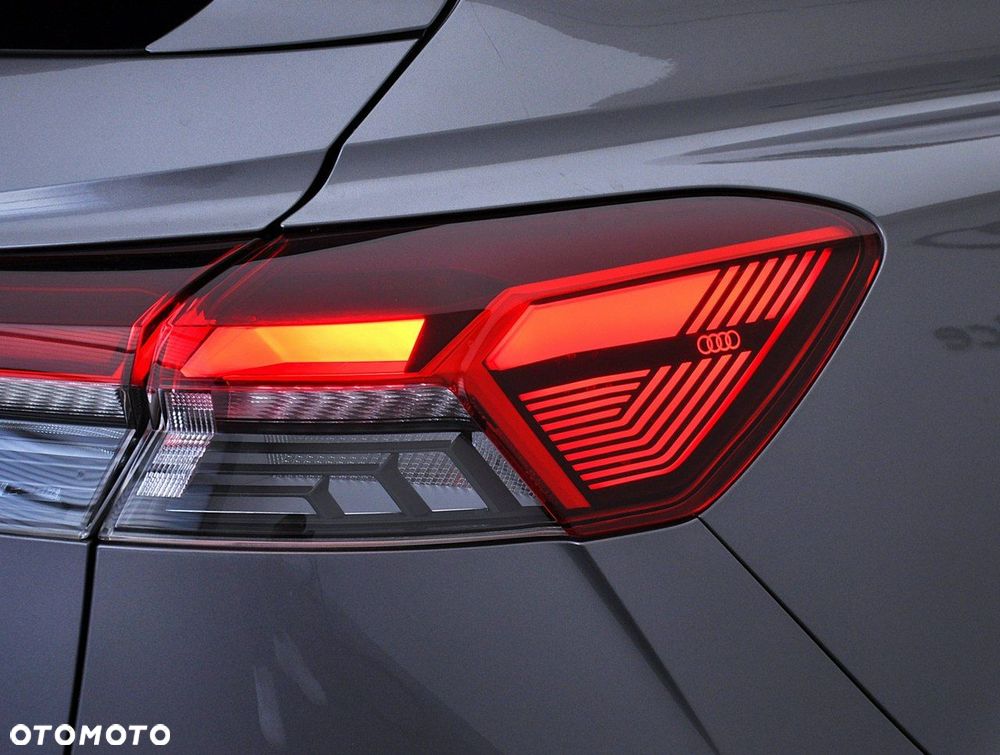 Audi Q4 Sportback e-tron - 10