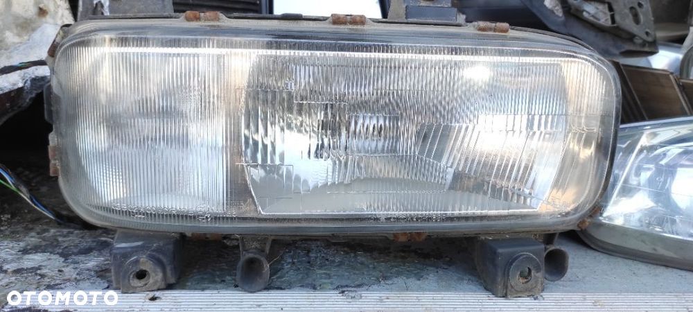 Lampa Przednia Prawa Mercedes Atego I EU !! - 1