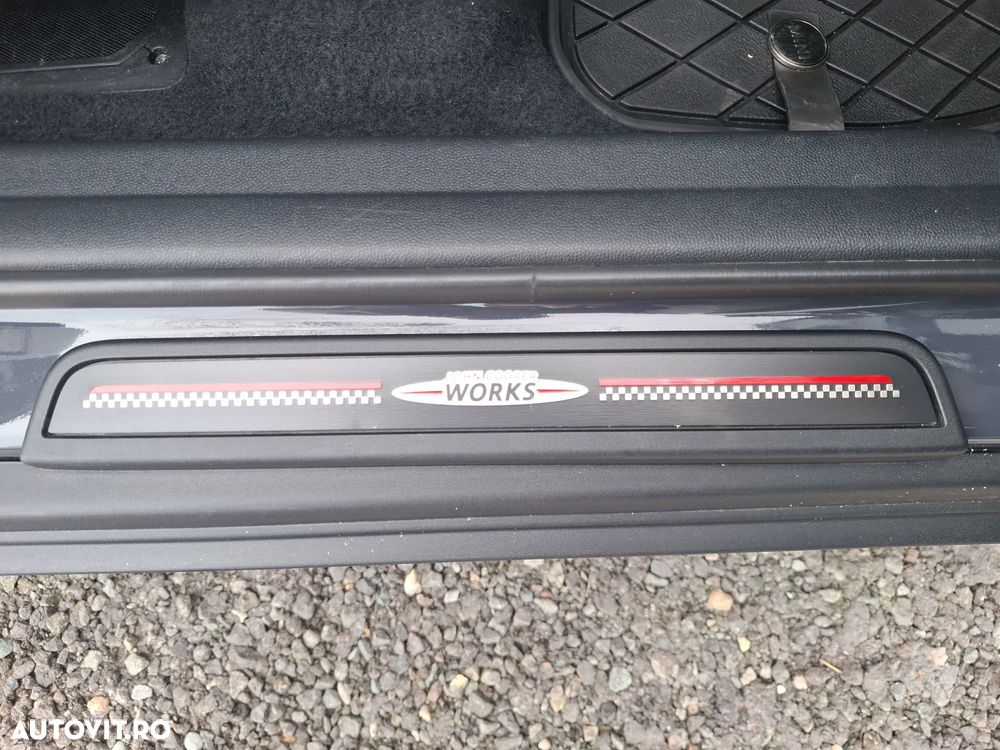 Mini Countryman - 17