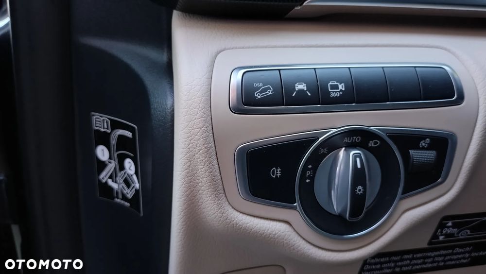 Mercedes-Benz Klasa V 220 d kompakt 4Matic 9G-TRONIC Edition 2020 - 8