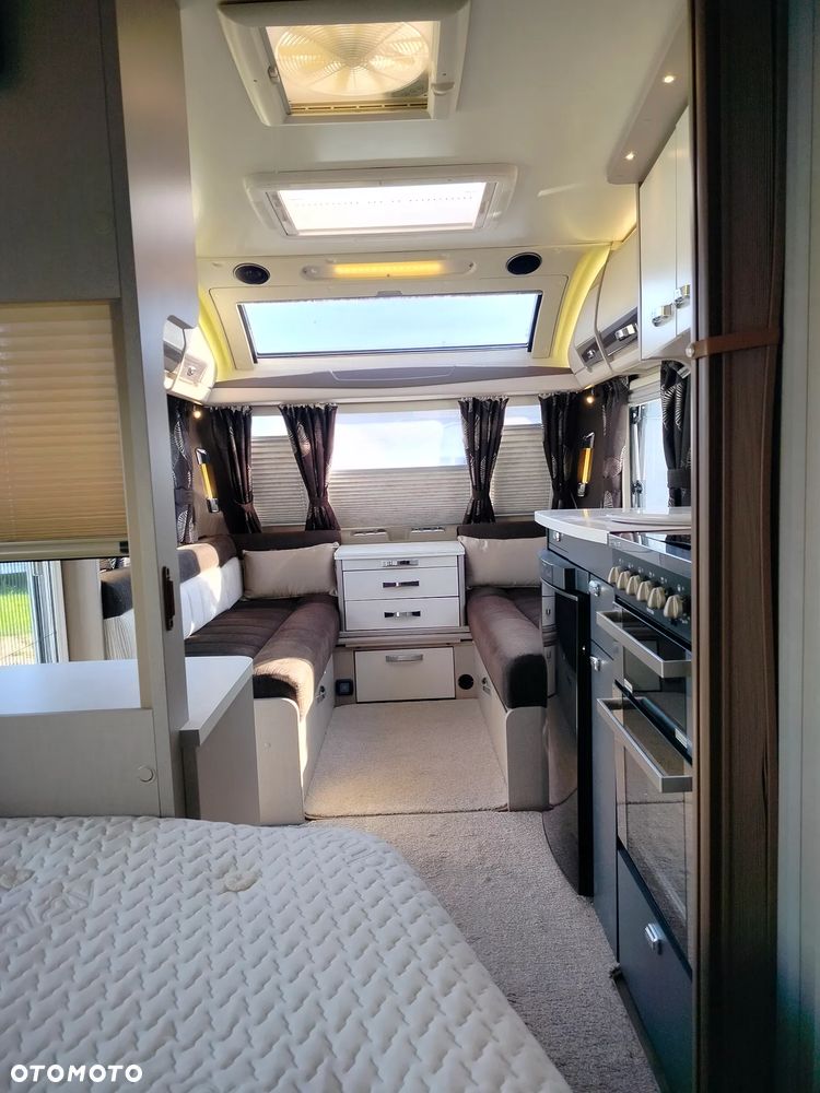 SWIFT Continental 570 - 6