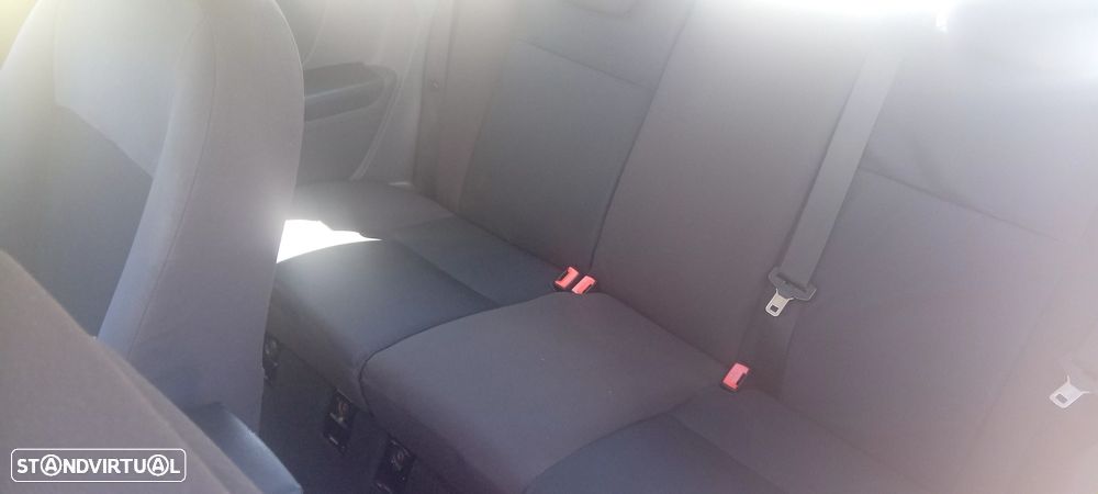 Ford Focus 1.6 TDCi Sport - 11