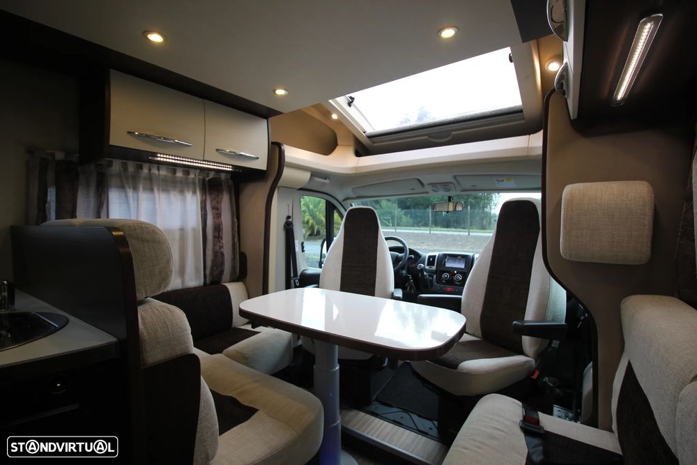 Benimar Mileo 292 *CAMA CENTRAL + BASCULANTE* - 2