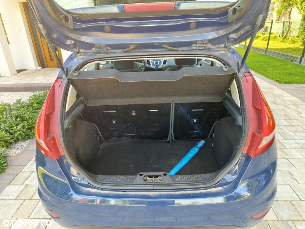 Ford Fiesta - 7