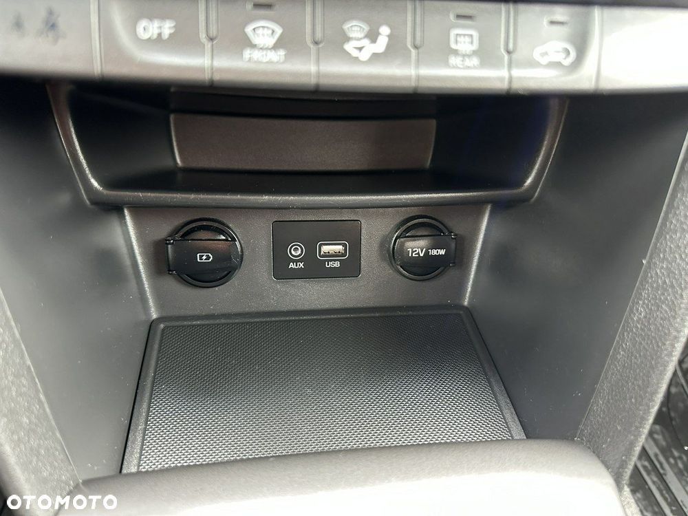 Hyundai Kona 1.6 T-GDI DCT Trend - 31