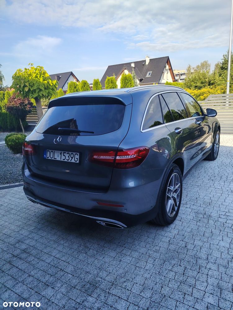 Mercedes-Benz GLC 220 d 4Matic 9G-TRONIC AMG Line - 8