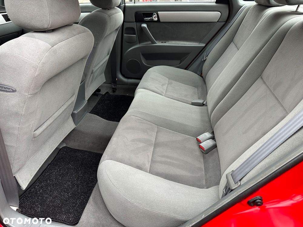 Chevrolet Lacetti 2.0 TCDi Premium - 10