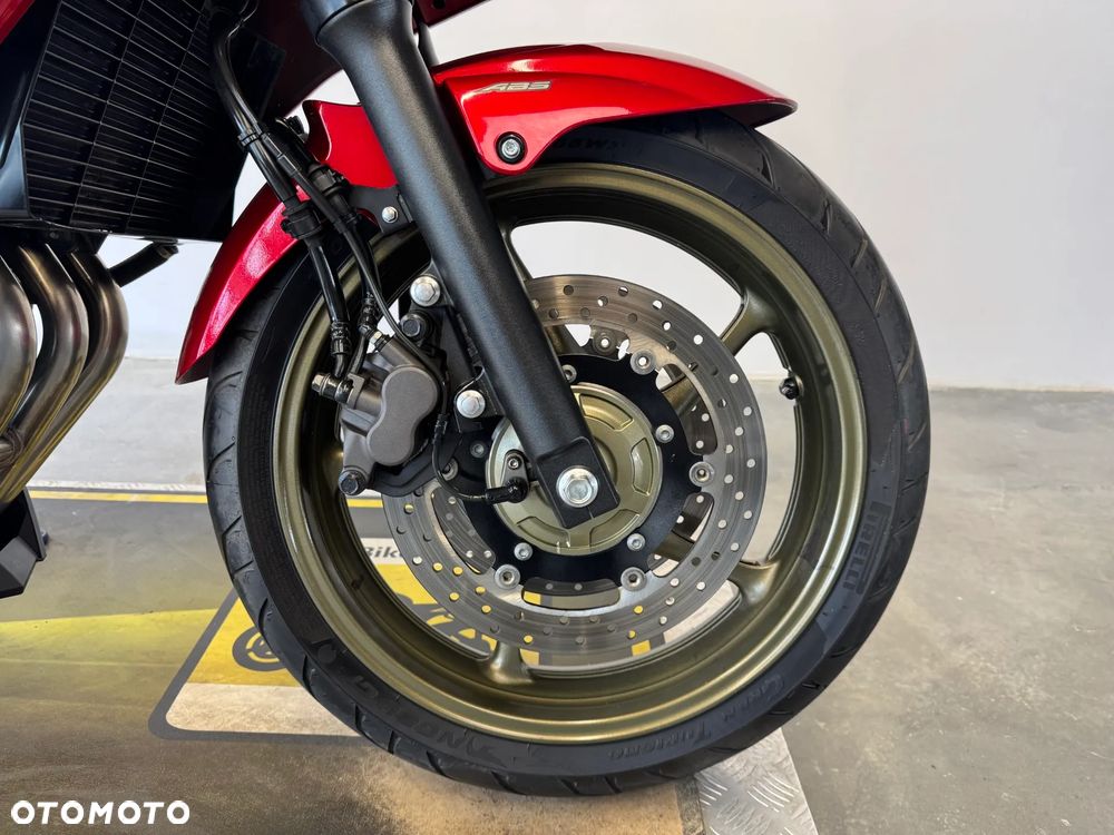 Yamaha XJ - 8