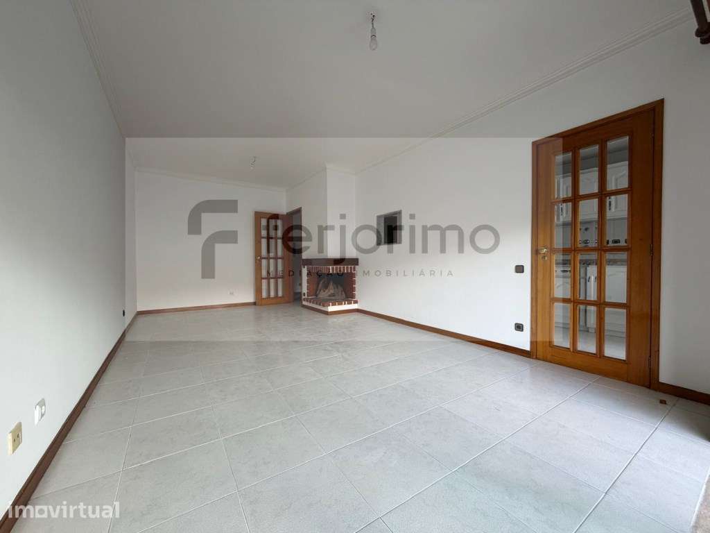 Apartamento T3 (arrendamento) - Grande imagem: 2/15