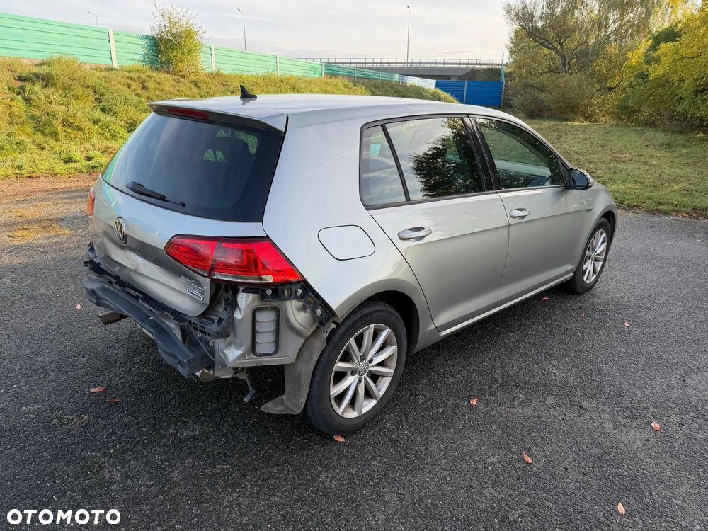 Volkswagen Golf 1.2 TSI BlueMotion Technology Lounge - 5