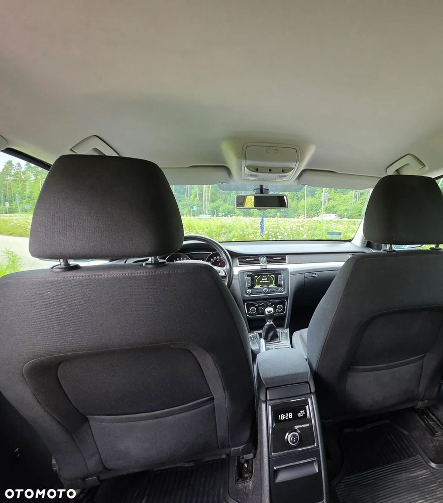 Skoda Superb 2.0 TDI Ambition - 9