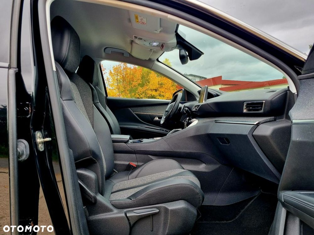Peugeot 5008 1.5 BlueHDi Allure S&S EAT8 - 11