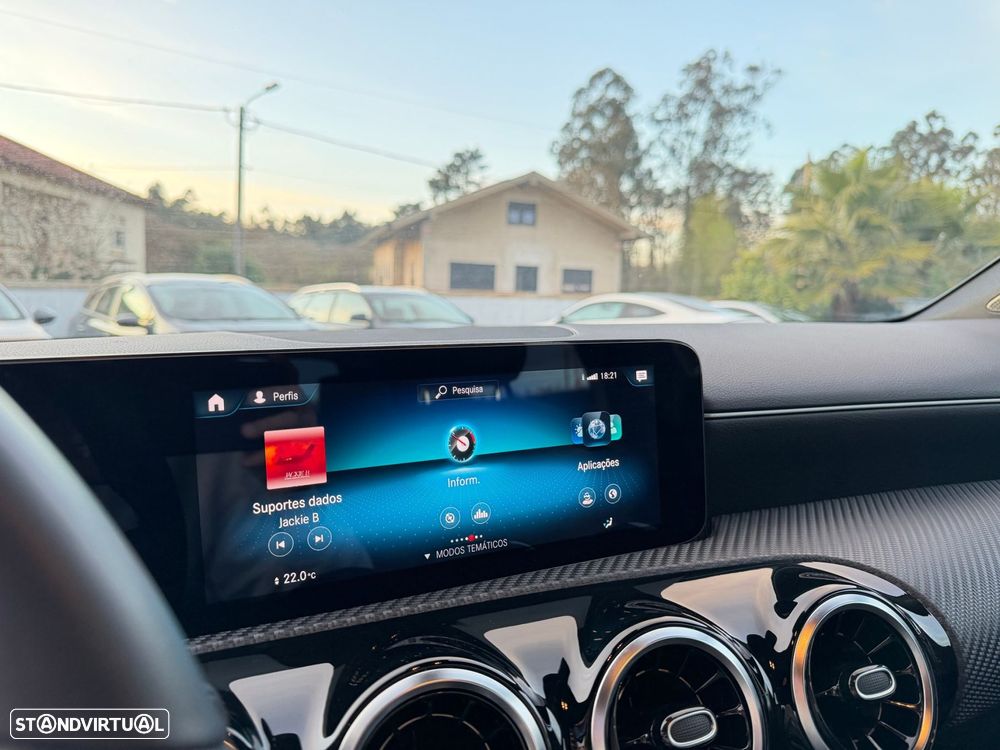 Mercedes-Benz CLA 250 e Shooting Brake Style Plus - 20