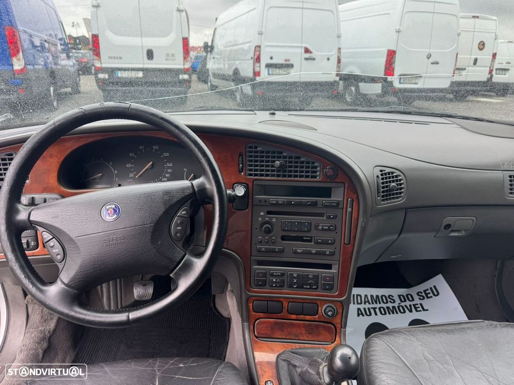 Saab 9-5 SportWagon - 7