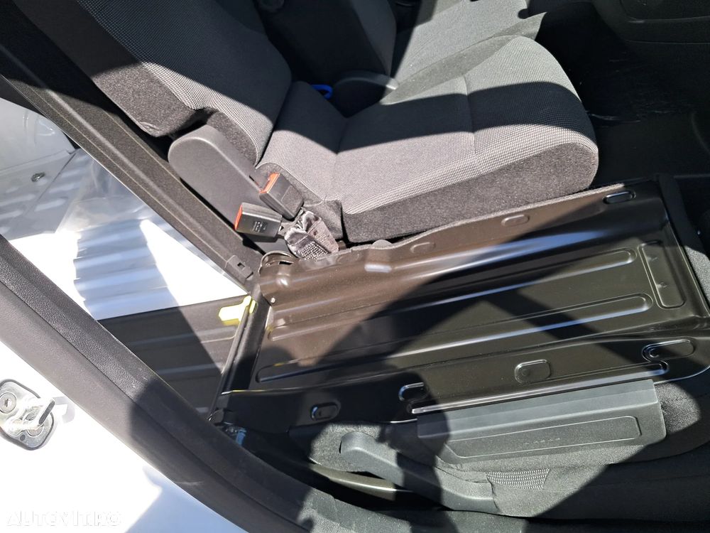 Citroën BERLINGO FURGON L2 - 16