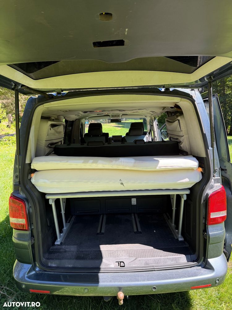 Volkswagen Multivan - 20