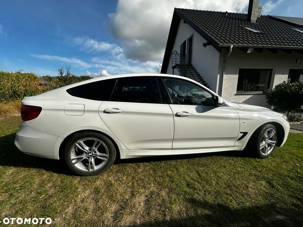 BMW Seria 3 320d xDrive Sport - 10