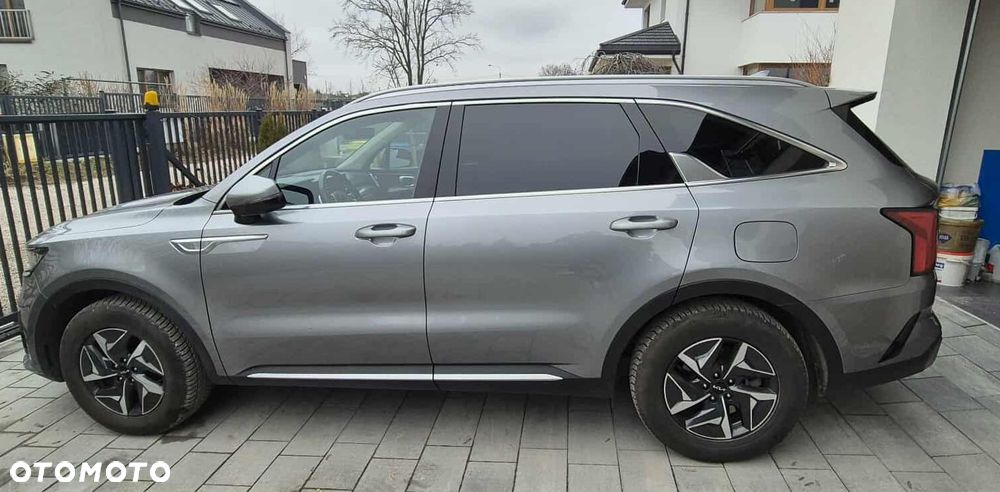 Kia Sorento 1.6 T-GDI HEV M 7os - 3