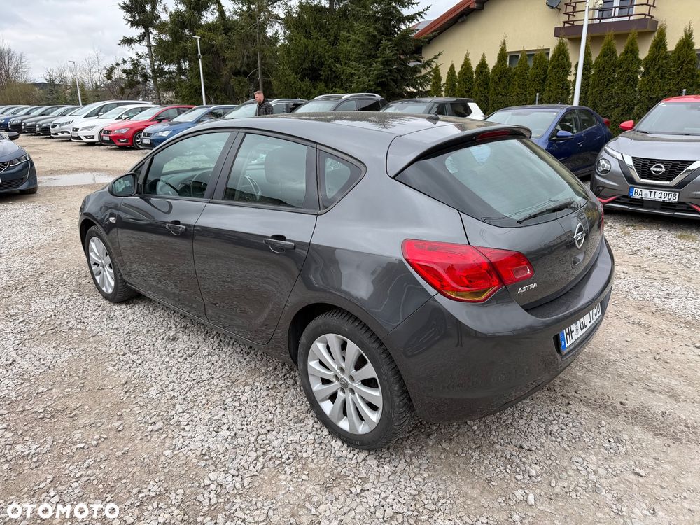 Opel Astra 1.6 Active - 15