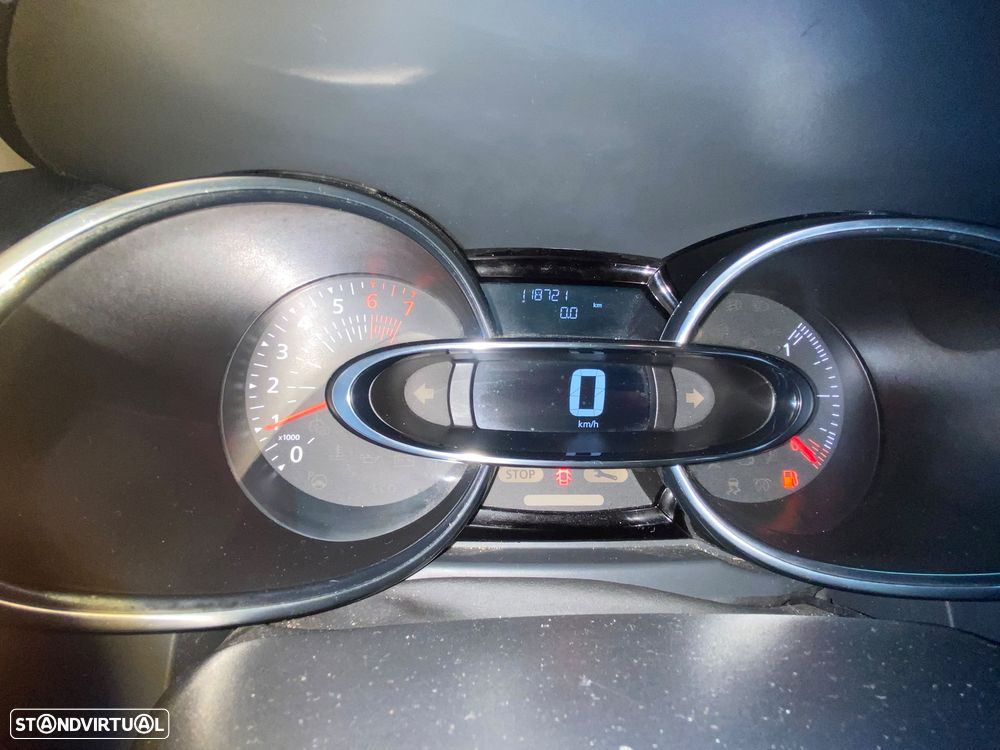 Renault Clio 0.9 TCe Limited - 15
