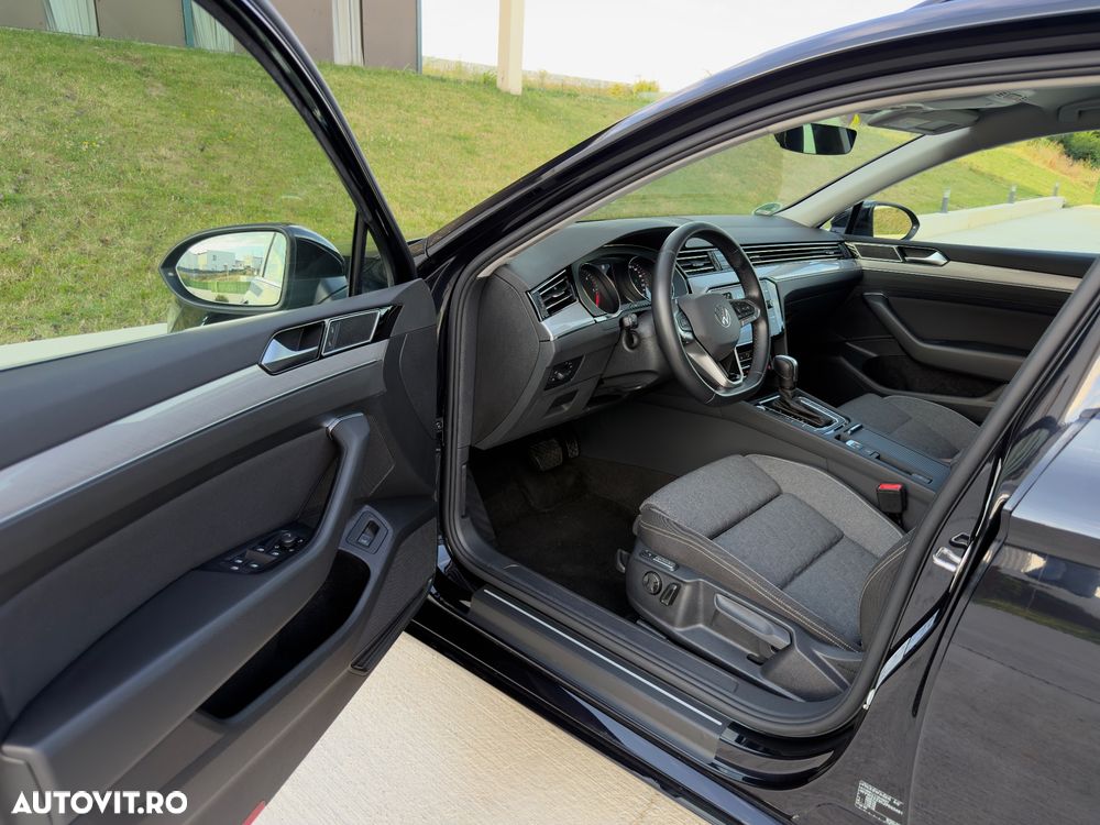 Volkswagen Passat 2.0 TDI SCR DSG Business - 28