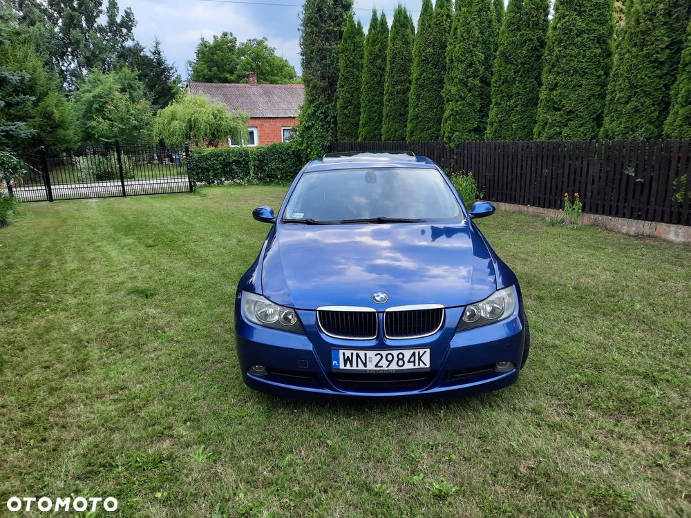 BMW Seria 3 318i - 8