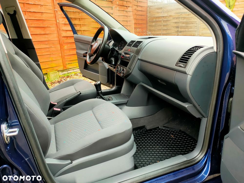 Volkswagen Polo 1.2 - 9