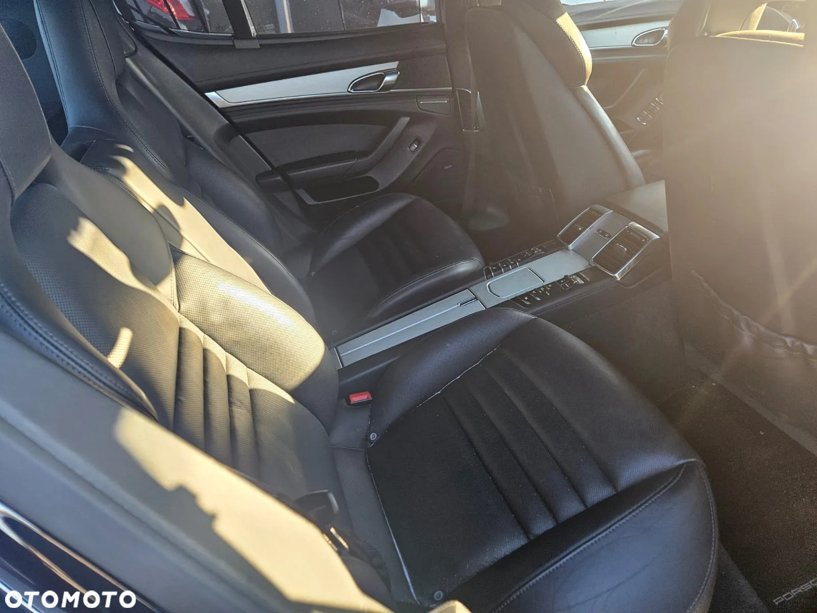 Porsche Panamera 4S - 12