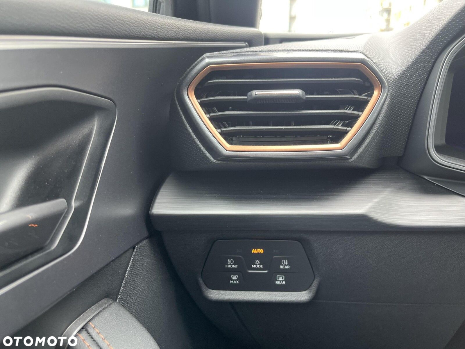 Cupra Leon Sportstourer - 24
