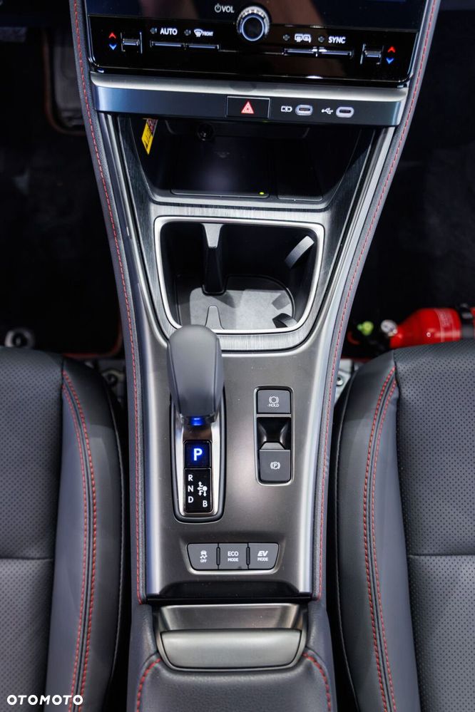 Lexus LBX 2025