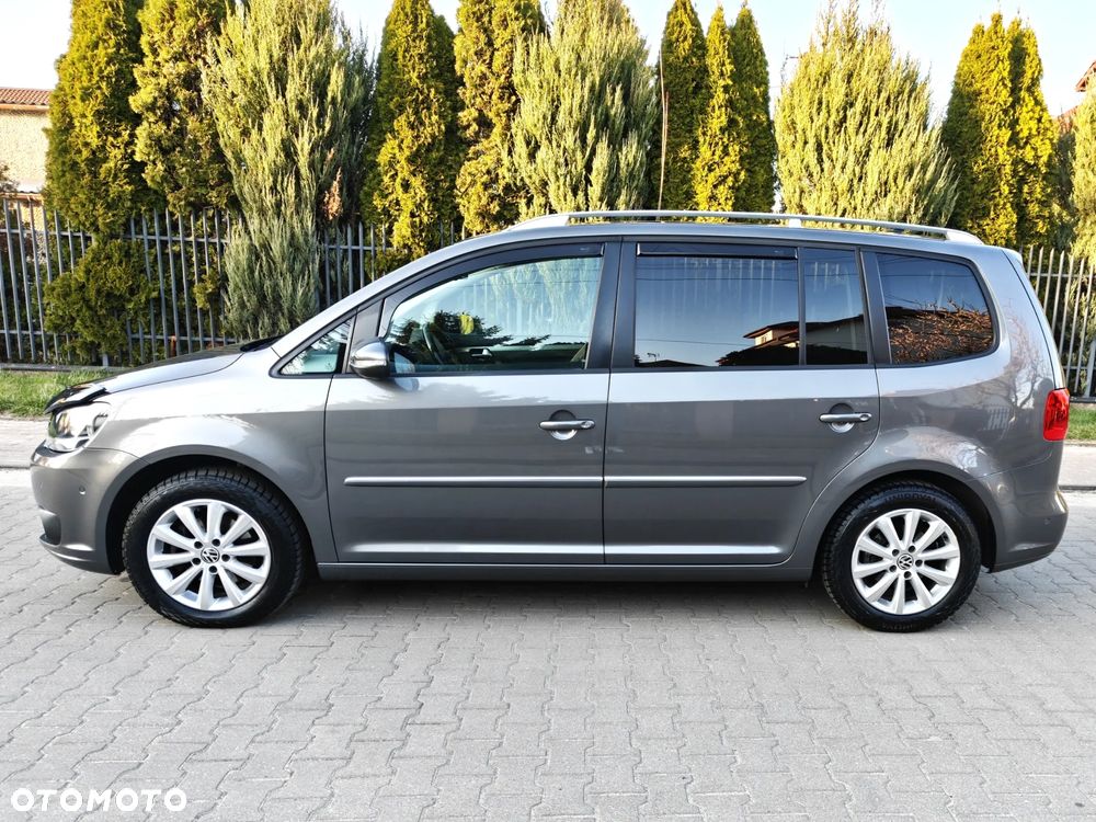 Volkswagen Touran 1.6 TDI DPF BlueMotion Technology Highline - 5