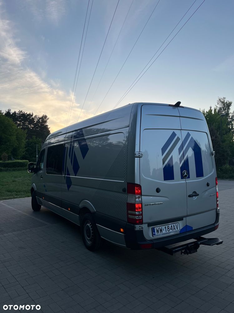 Mercedes-Benz SPRINTER - 4
