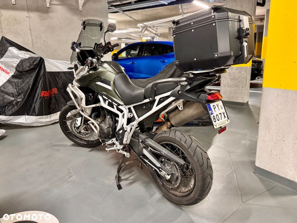 Triumph Tiger - 4
