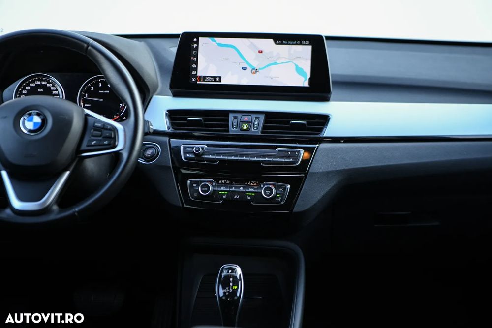 BMW X1 sDrive20i Aut. Advantage - 32