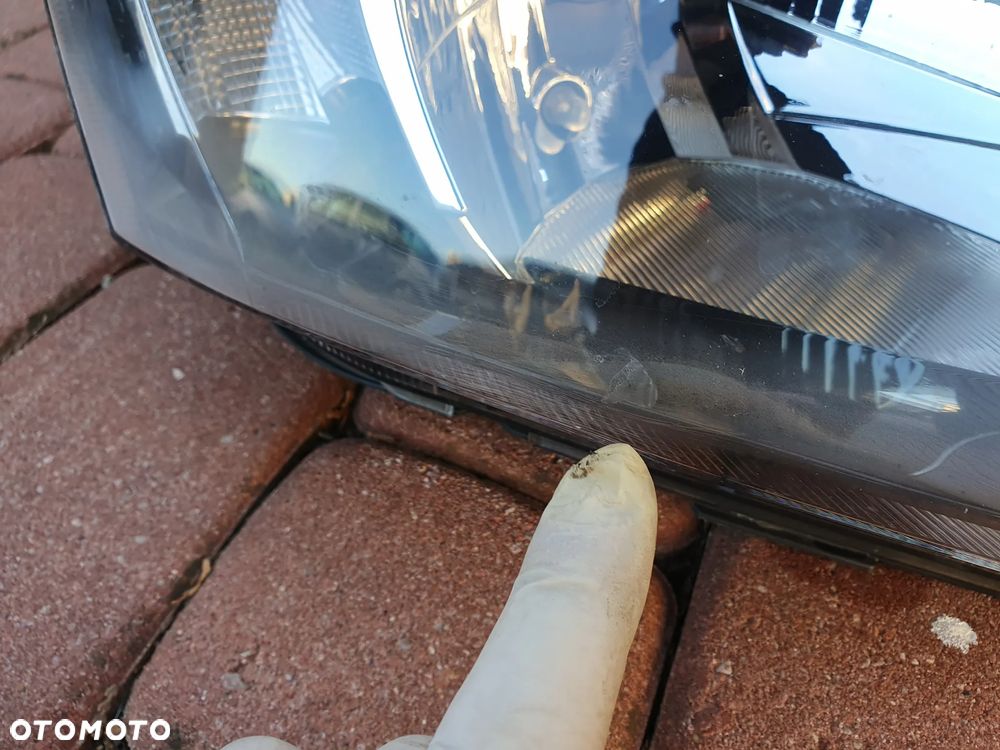 SKODA FABIA III Lampa prawy przód przednia prawa 6V1941016C - 2