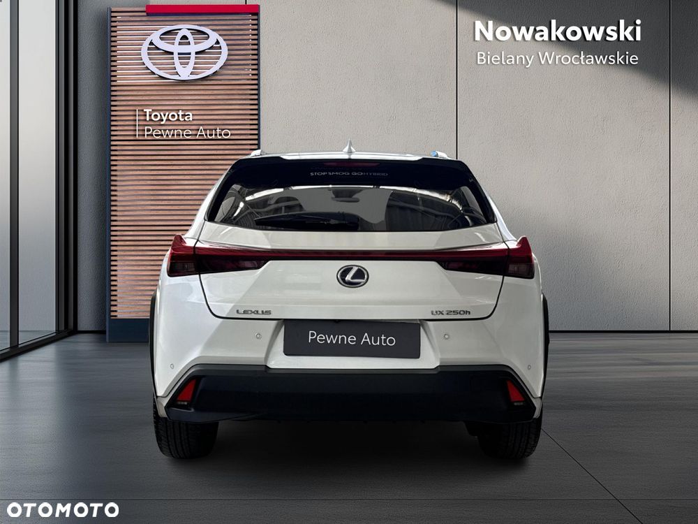 Lexus UX 250h GPF F Impression 2WD - 4
