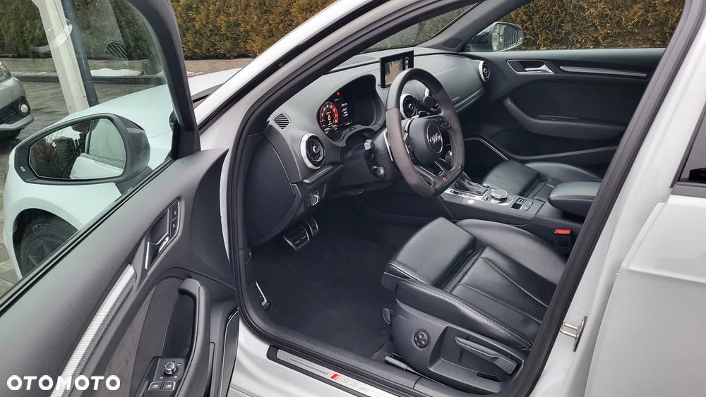 Audi RS3 Sportback 2.5 TFSI Quattro S tronic - 9
