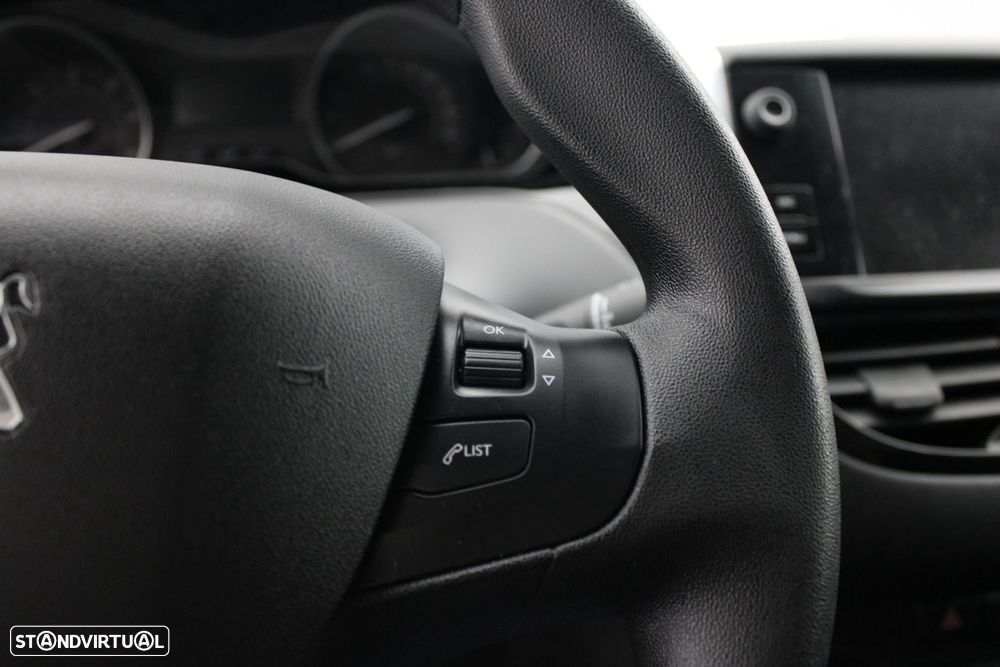 Peugeot 208 1.5 BHDI VAN - 9