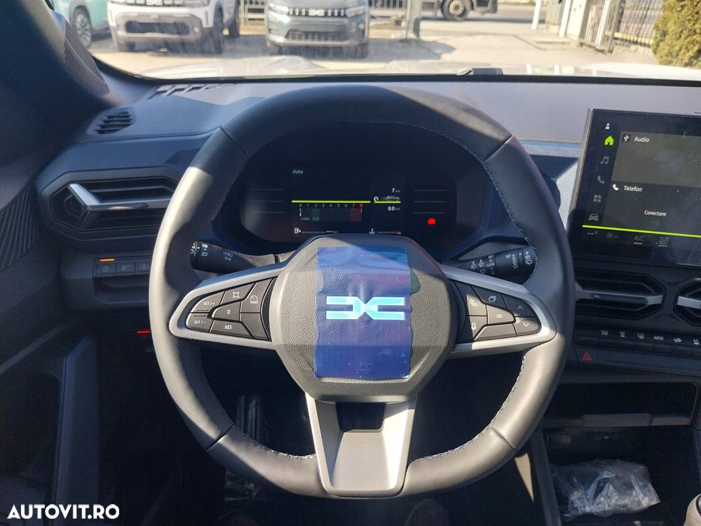 Dacia Duster TCe 130 4X4 MHEV Journey - 6