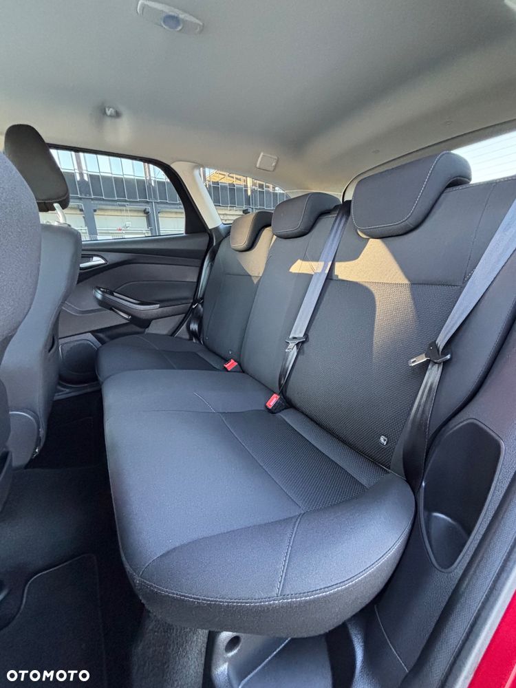 Ford Focus 1.5 EcoBlue Start-Stopp-System TITANIUM DESIGN - 28