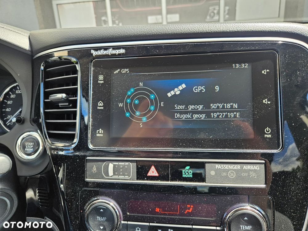 Mitsubishi Outlander 2.0 Intense + Navi 4WD CVT - 15